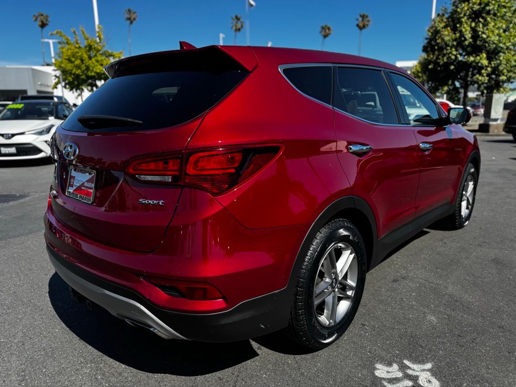 Vehicle image 4 of 27