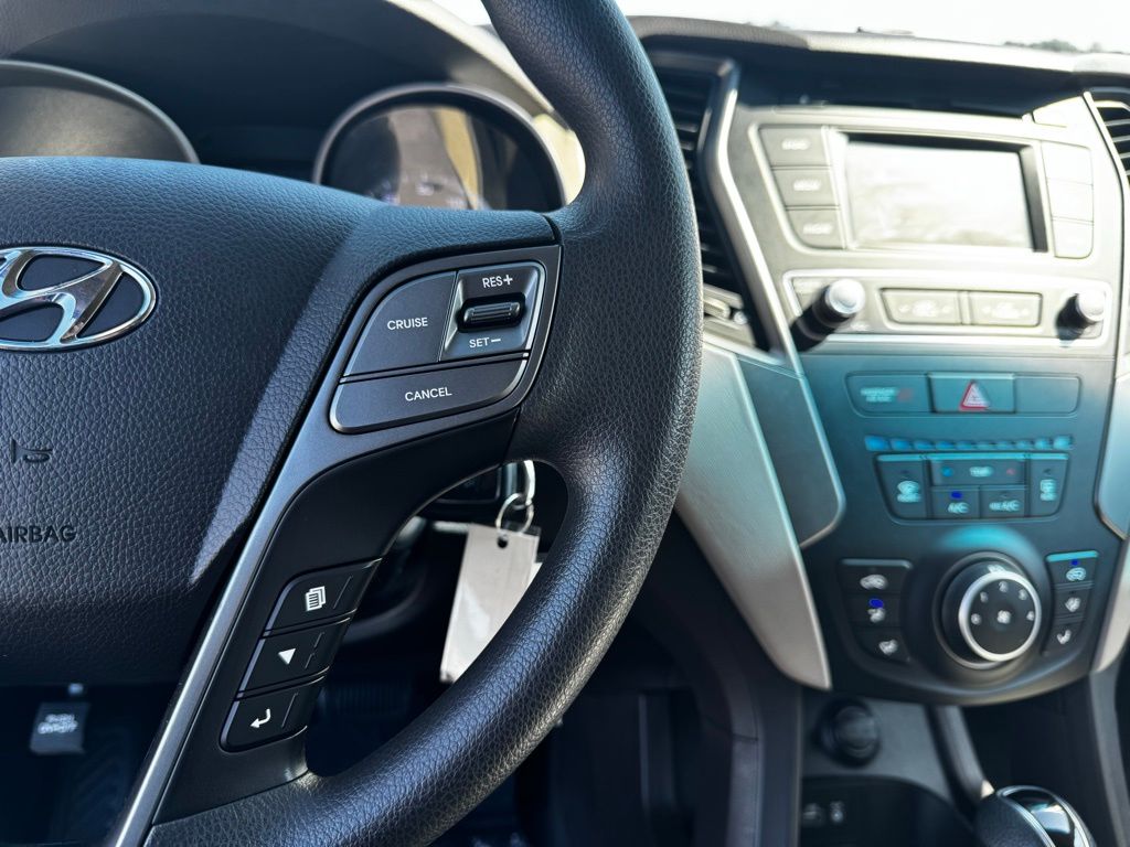 Vehicle image 25 of 27