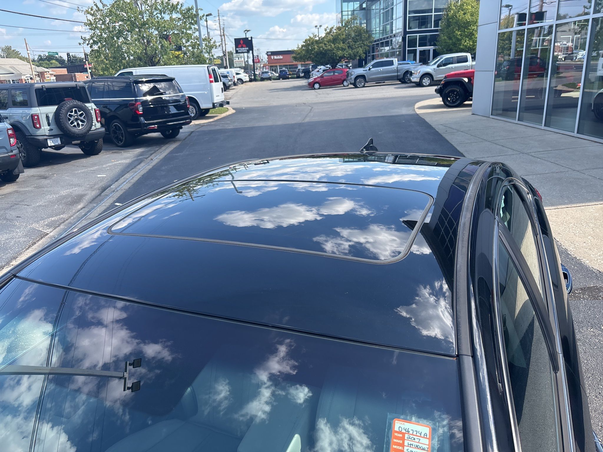 2017 Hyundai Sonata Limited Image 21 of 28