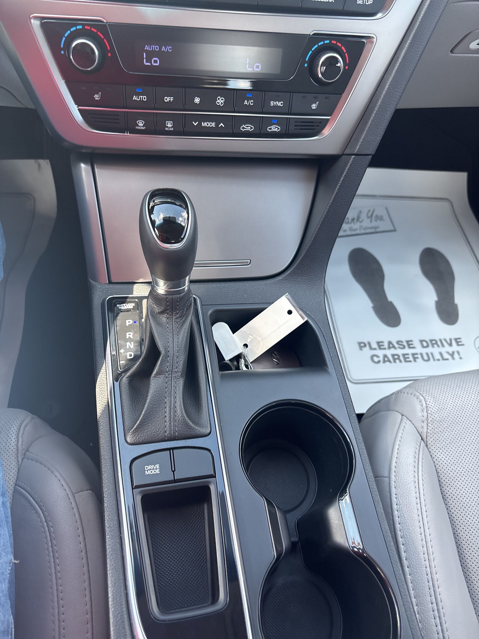 2017 Hyundai Sonata Limited Image 18 of 28