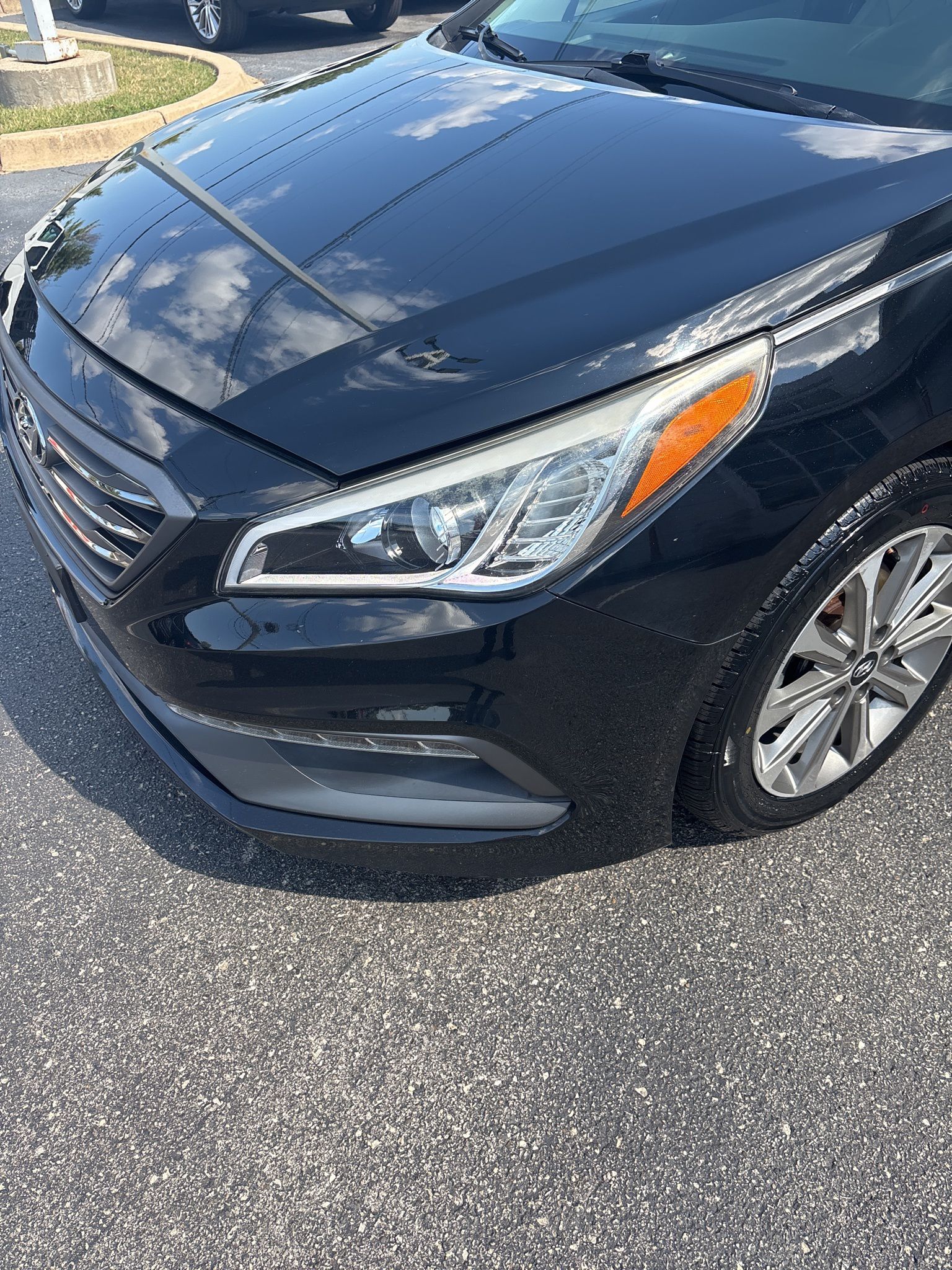 2017 Hyundai Sonata Limited Image 20 of 28