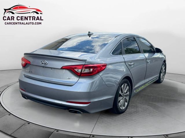 2017 Hyundai Sonata Sport Image 5 of 26