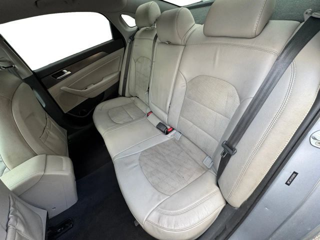 2017 Hyundai Sonata Sport Image 9 of 26