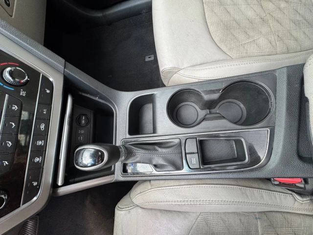 2017 Hyundai Sonata Sport Image 17 of 26