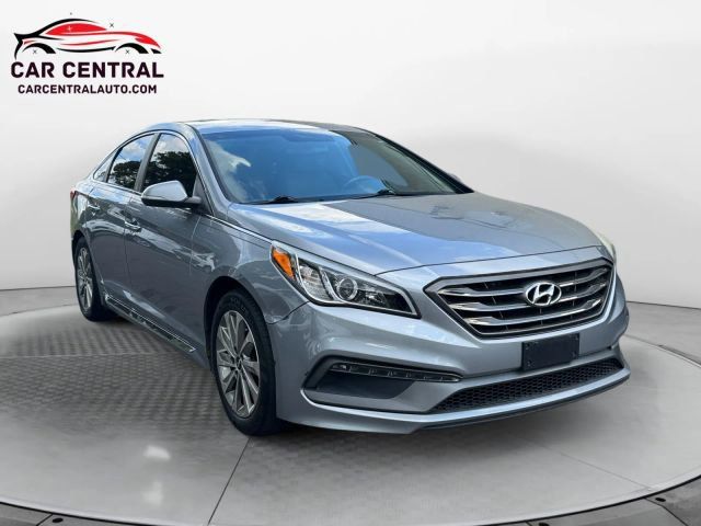 2017 Hyundai Sonata Sport Image 1 of 26