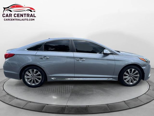 2017 Hyundai Sonata Sport Image 4 of 26
