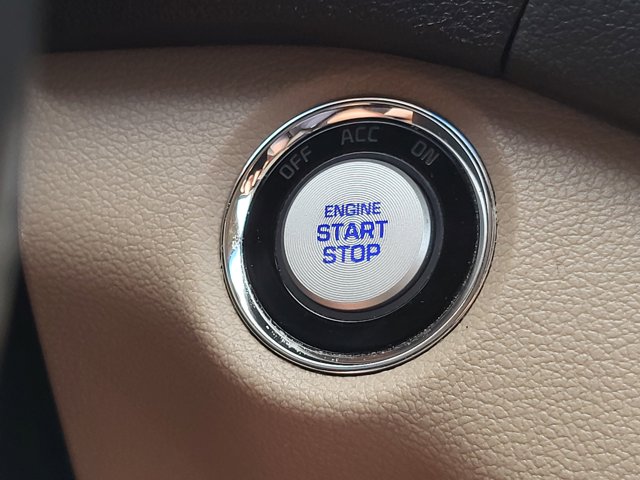 Vehicle image 16 of 31