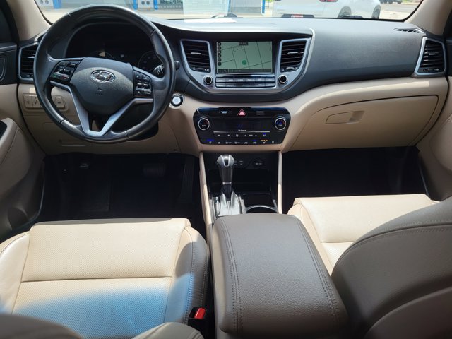 Vehicle image 29 of 31