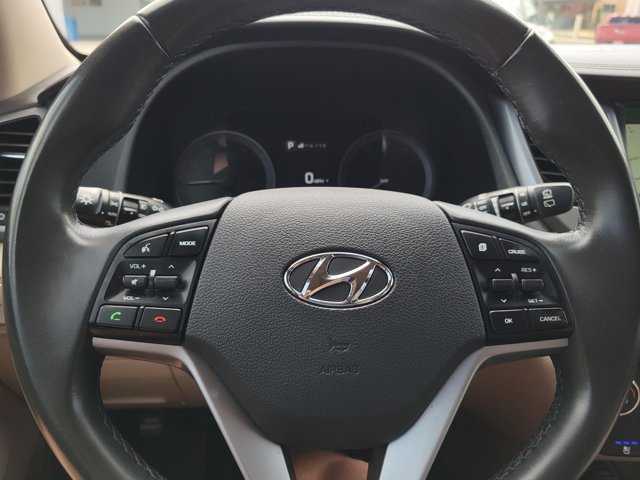 Vehicle image 12 of 31