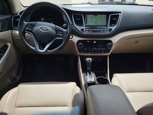 Vehicle image 28 of 31