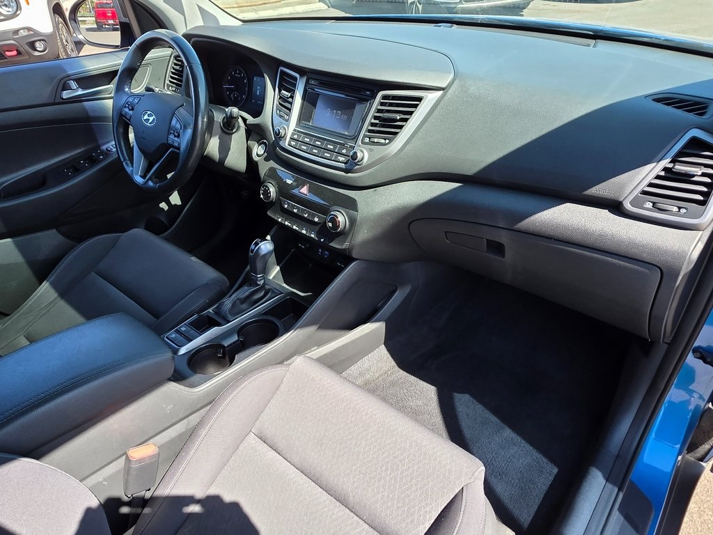 2017 Hyundai Tucson Night Image 17 of 43