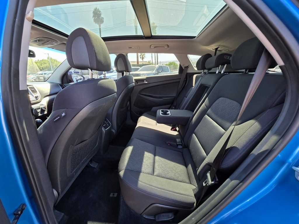 2017 Hyundai Tucson Night Image 14 of 43