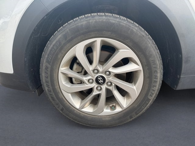 Vehicle image 12 of 34