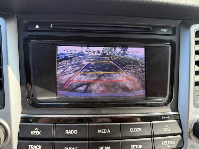 Vehicle image 21 of 34