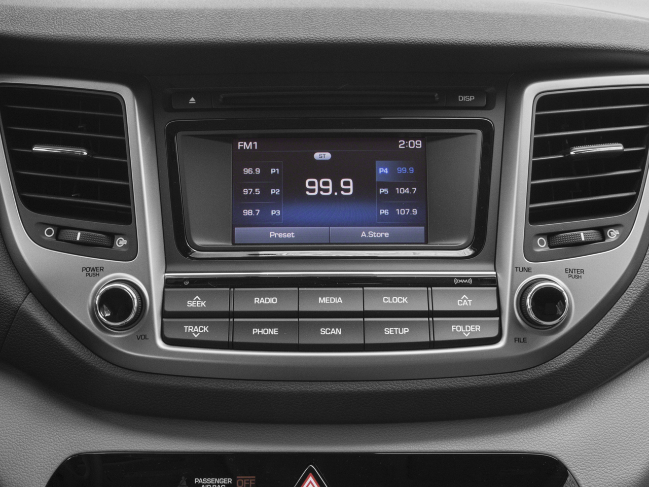 Vehicle image 27 of 34