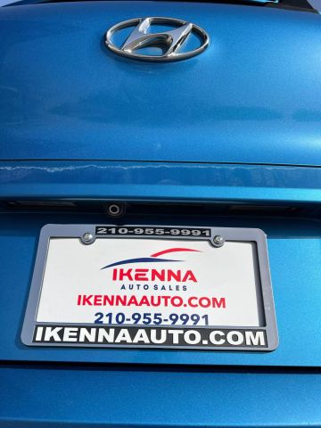 Vehicle image 9 of 36