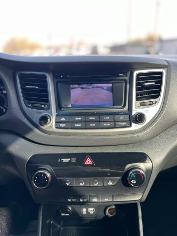 Vehicle image 25 of 36