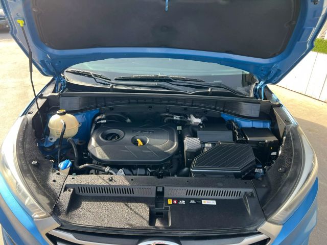 Vehicle image 11 of 36