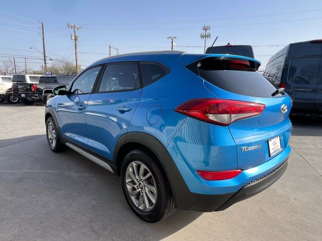 Vehicle image 7 of 36