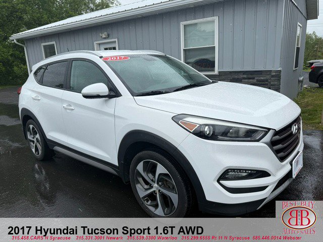 Vehicle image 3 of 17