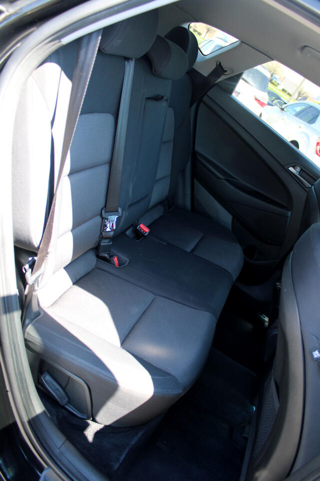 Vehicle image 13 of 33