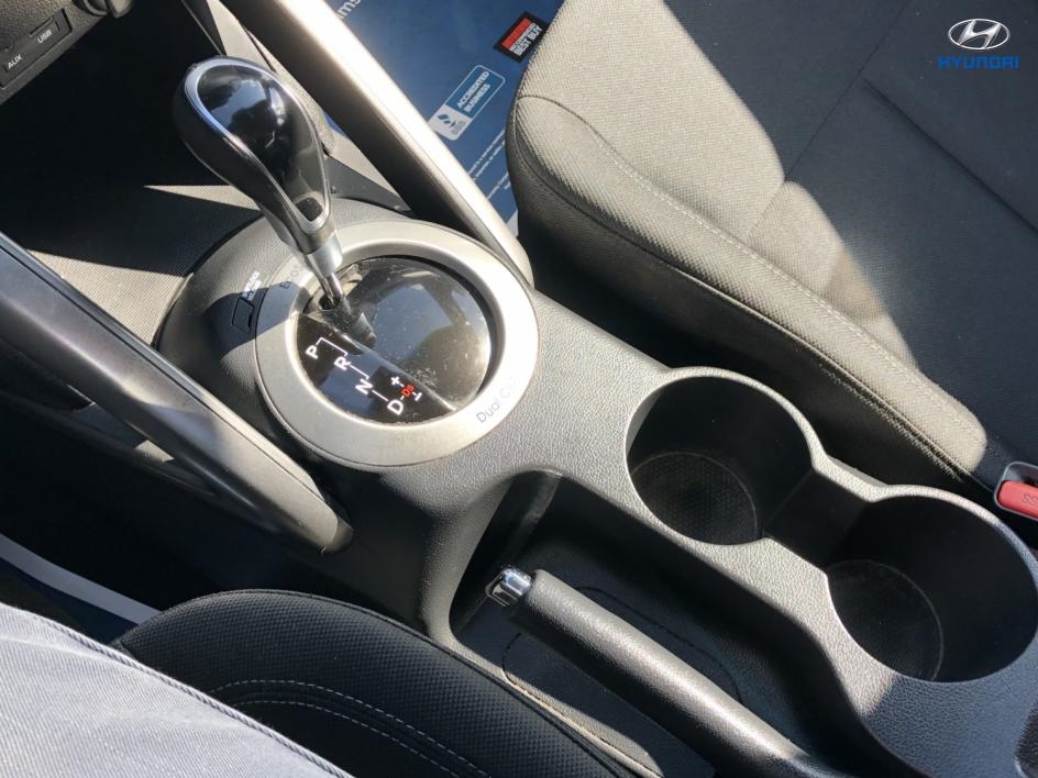 Vehicle image 19 of 22