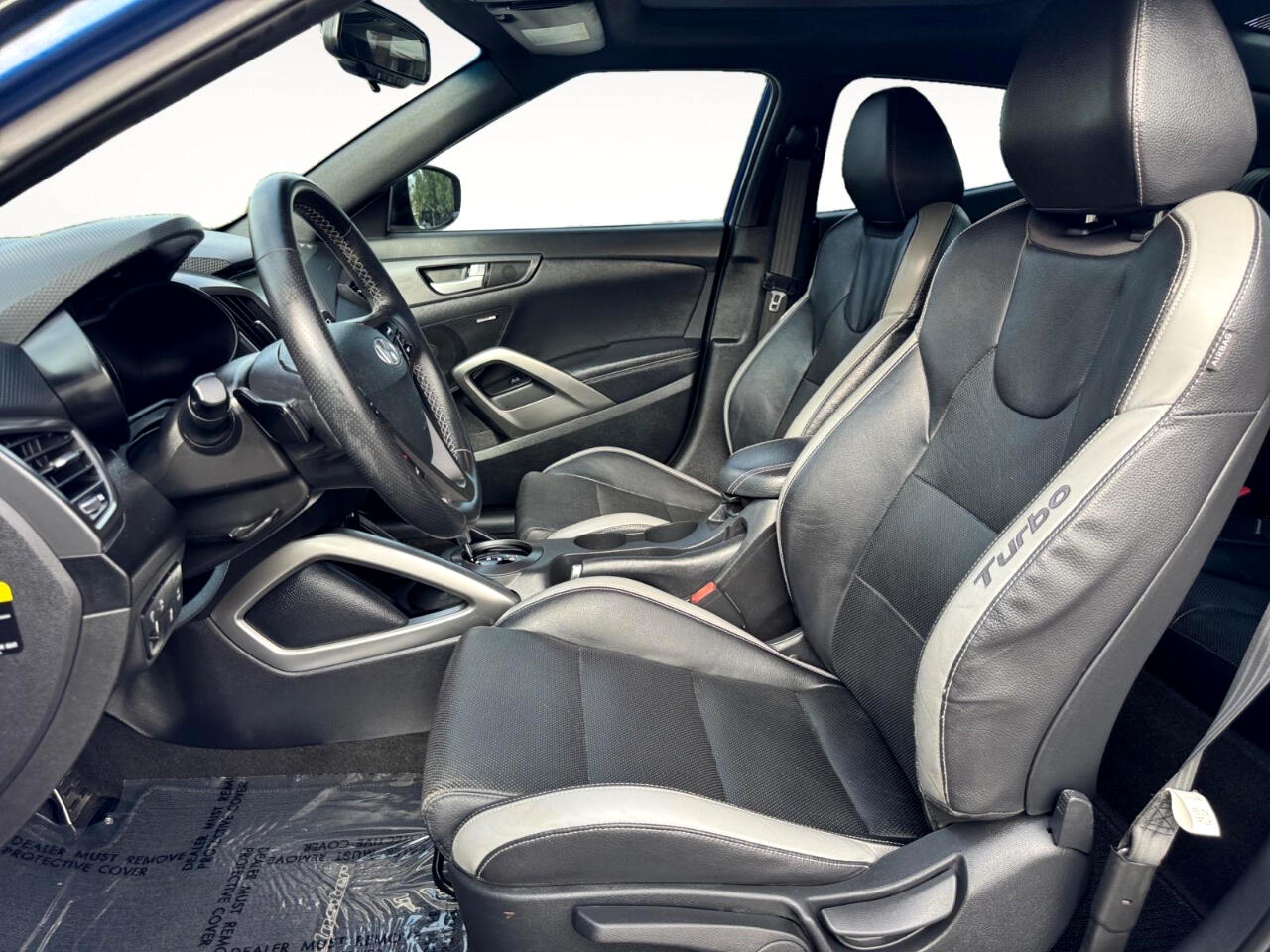 Vehicle image 18 of 26