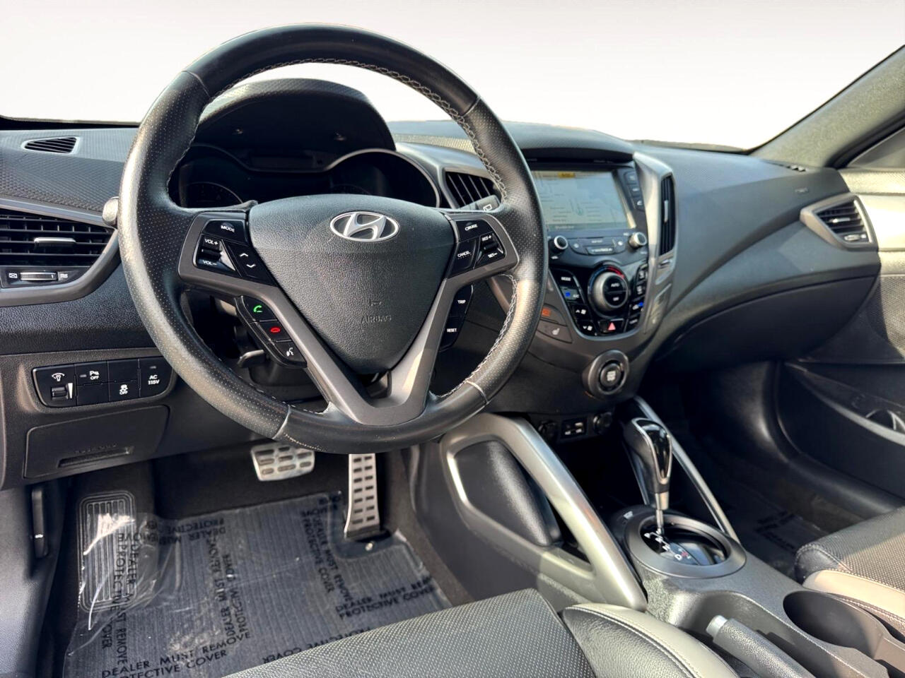 Vehicle image 19 of 26