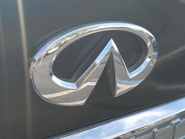 2017 INFINITI Q50 2.0T Image 28 of 30