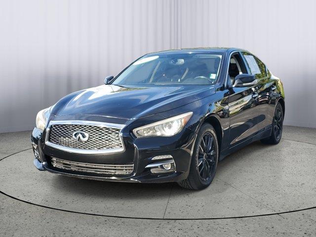2017 INFINITI Q50 2.0T Image 1 of 30