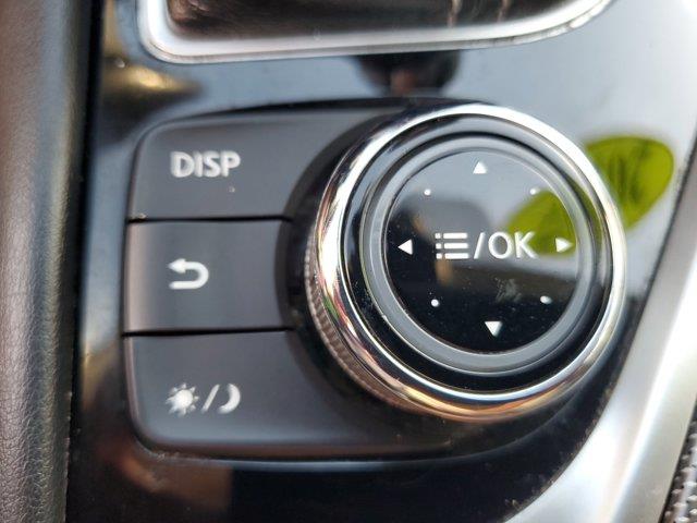 2017 INFINITI Q50 2.0T Image 21 of 30