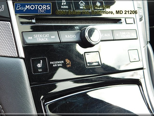 Vehicle image 21 of 27