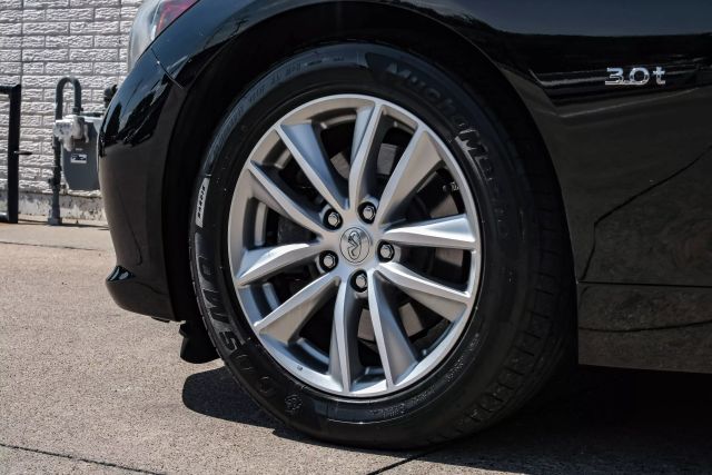 Vehicle image 55 of 58