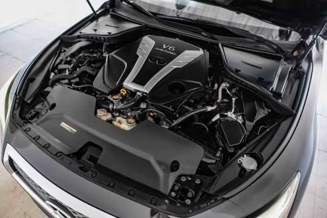Vehicle image 46 of 58