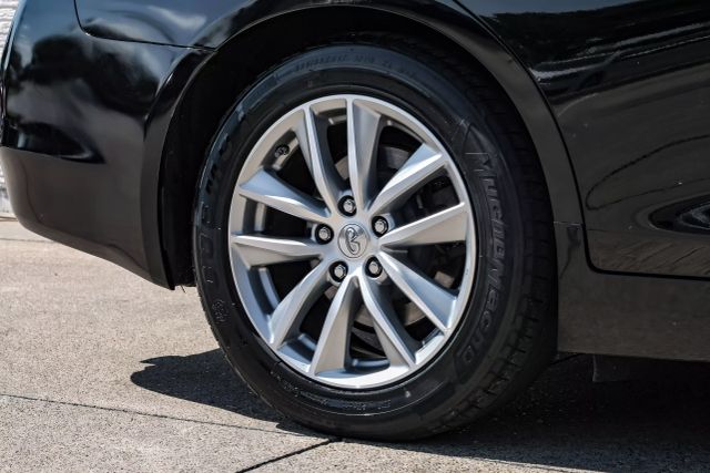 Vehicle image 53 of 58