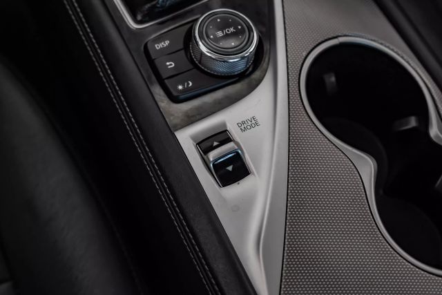 Vehicle image 24 of 58