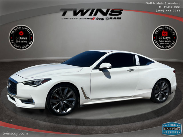 2017 INFINITI Q60 2.0T Premium Image 1 of 47