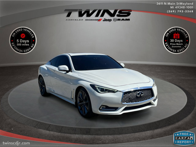 2017 INFINITI Q60 2.0T Premium Image 6 of 47