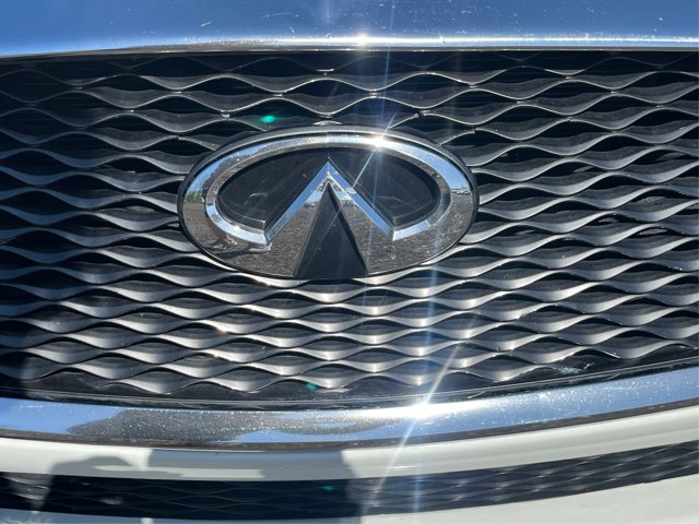 2017 INFINITI Q60 2.0T Premium Image 42 of 47