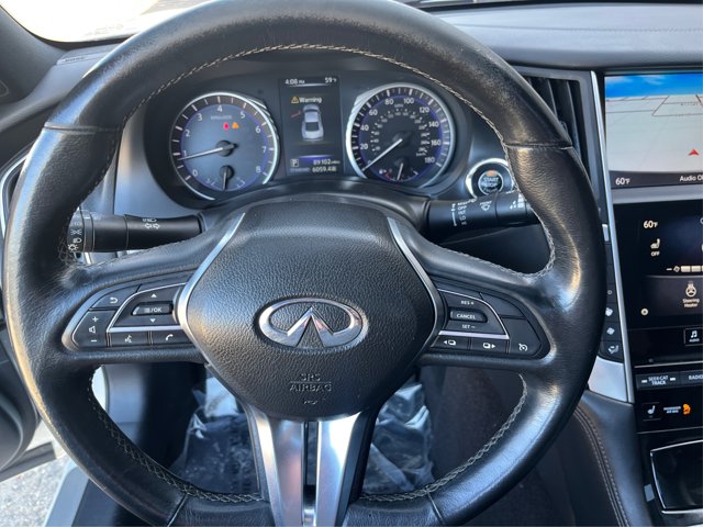 2017 INFINITI Q60 2.0T Premium Image 20 of 47