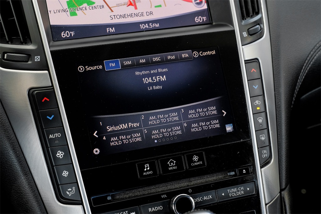2017 INFINITI Q60 3.0T Premium Image 31 of 54