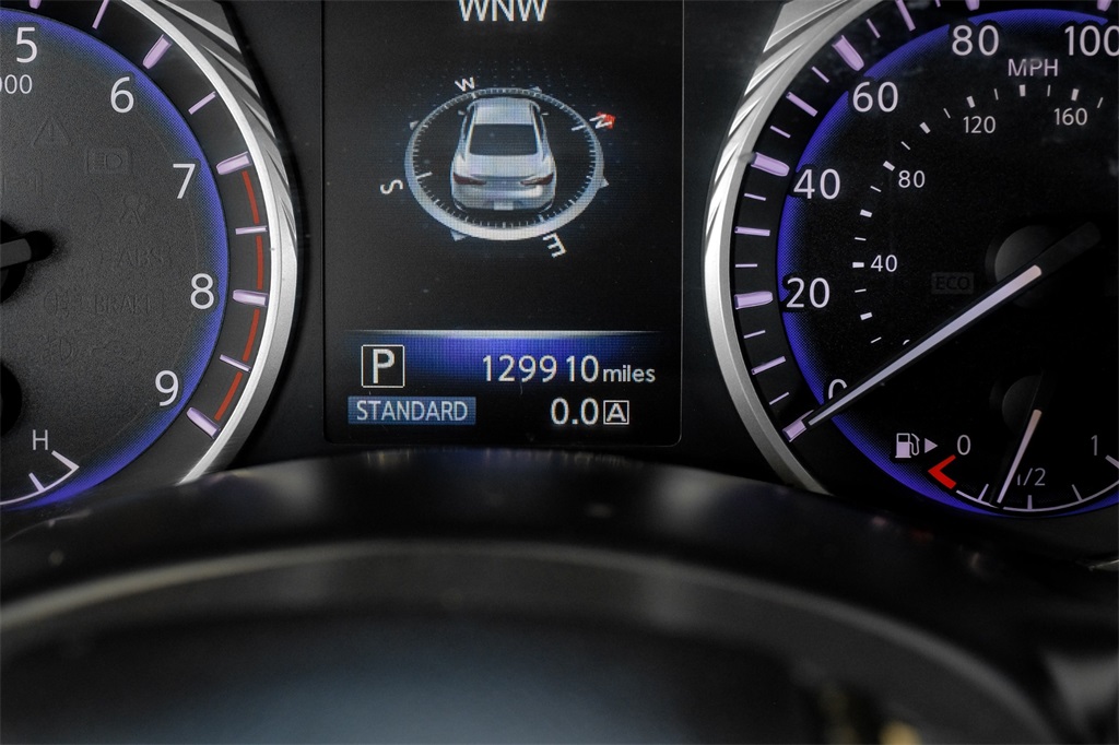 2017 INFINITI Q60 3.0T Premium Image 27 of 54