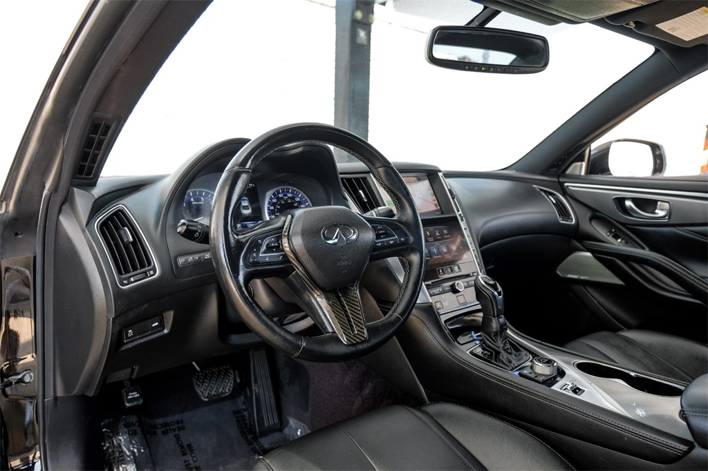 2017 INFINITI Q60 3.0T Premium Image 23 of 54