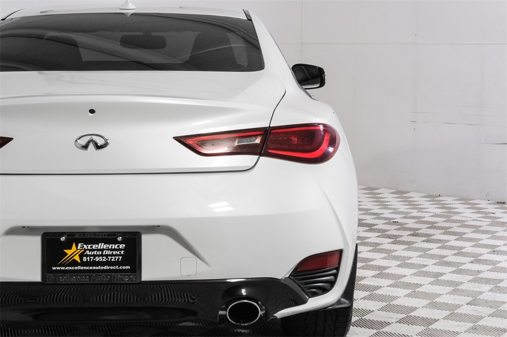 2017 INFINITI Q60 3.0T Premium Image 6 of 64