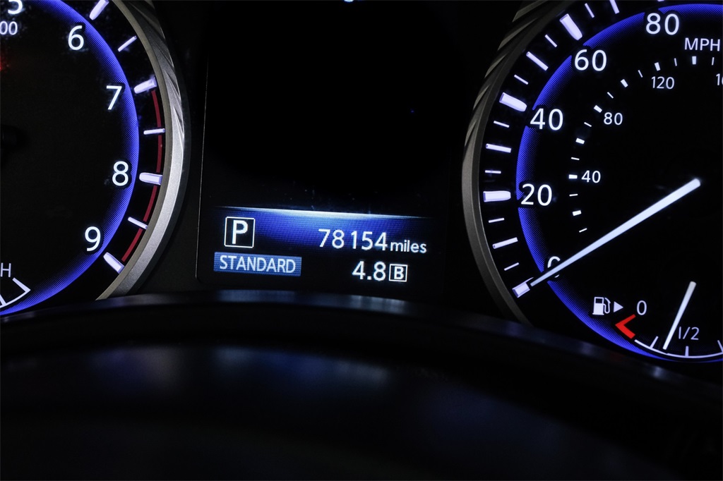 2017 INFINITI Q60 3.0T Premium Image 27 of 64