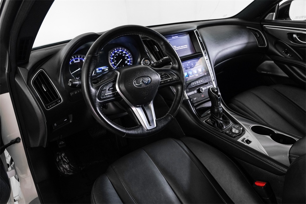 2017 INFINITI Q60 3.0T Premium Image 23 of 64