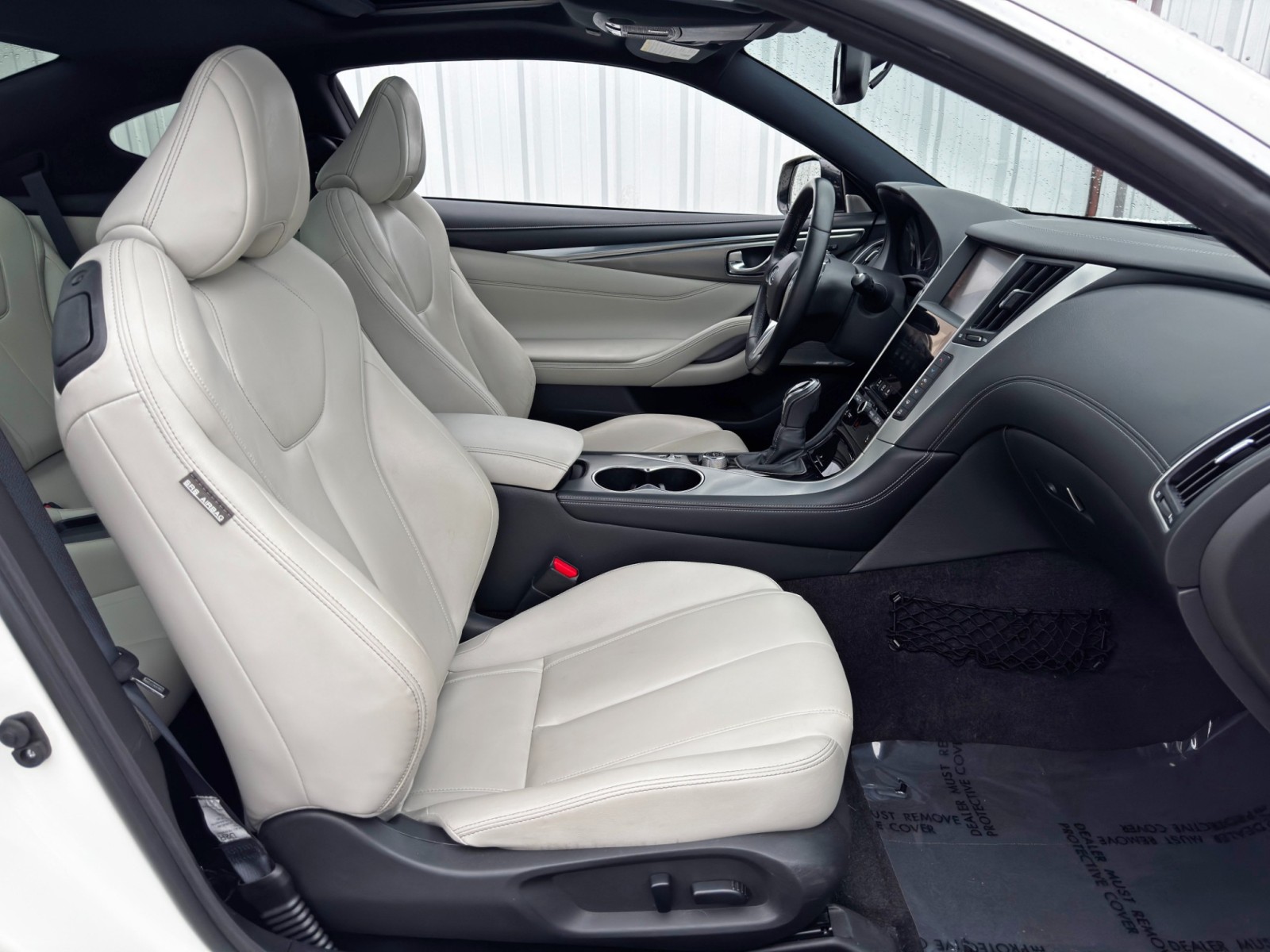Vehicle image 20 of 46