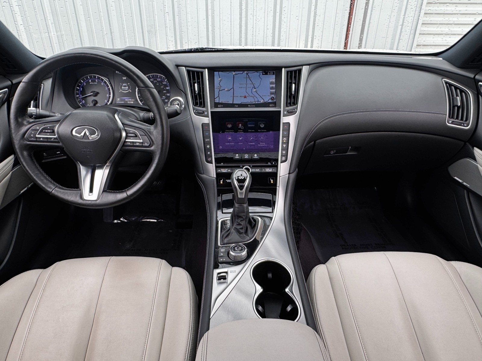 Vehicle image 23 of 46