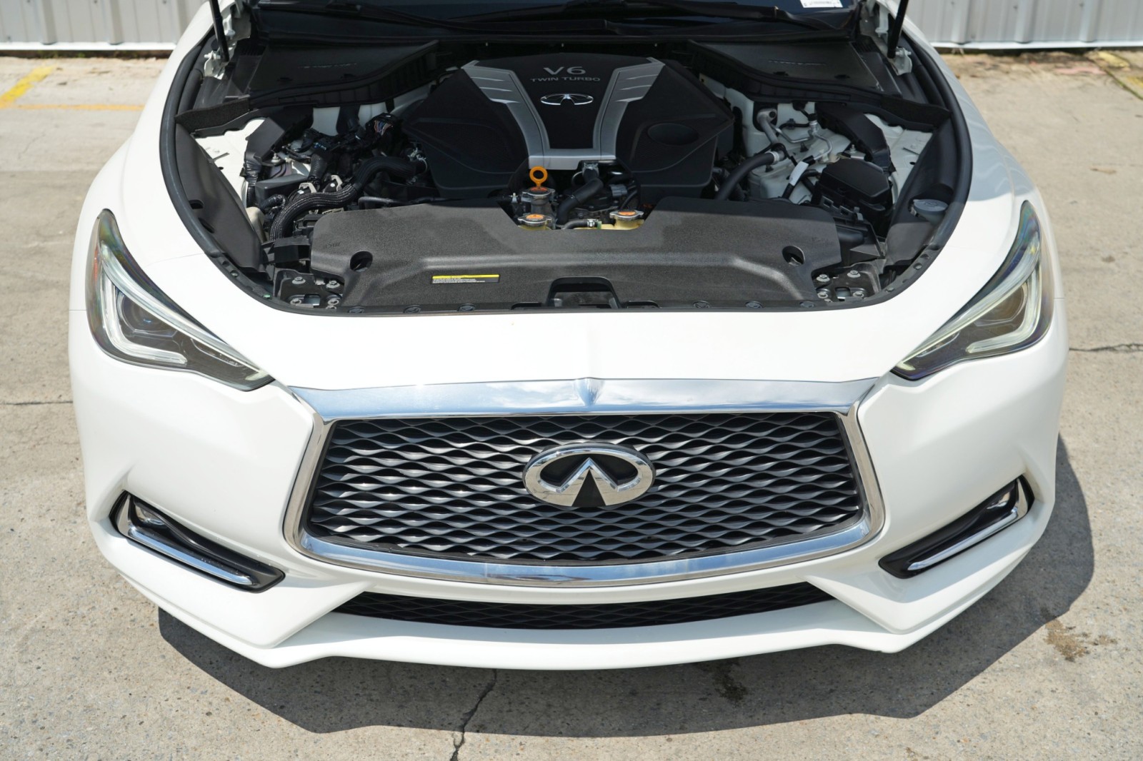 Vehicle image 16 of 46