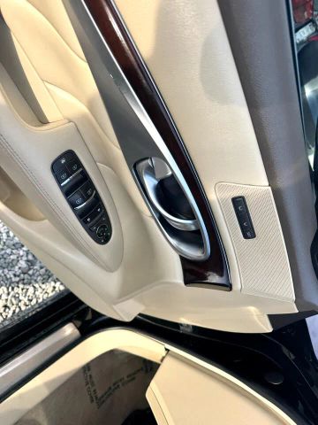 2017 INFINITI Q70L 3.7 Image 15 of 15